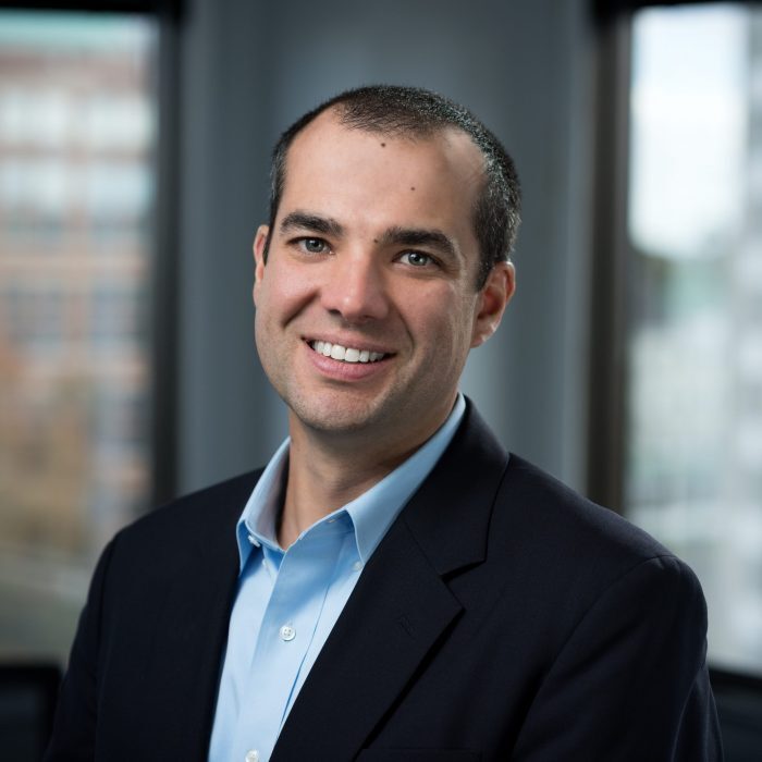 Erik-Cruz-Partner-portrait